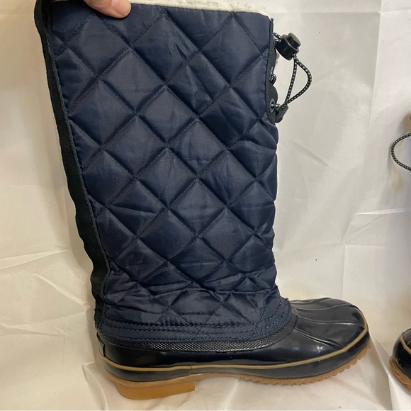 BASS | POTTER Women’s Navy Steel Shank Quilted Upper Rubber Bottom Boot Size 8 - Picture 4 of 14